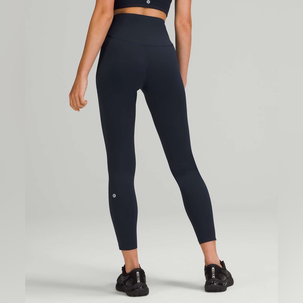 Lululemon Base Pace high rise leggings 25”